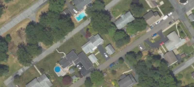 705 Maple St