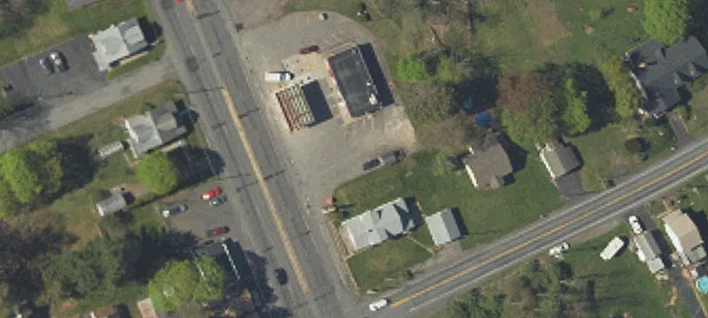 704 Claremont Ave