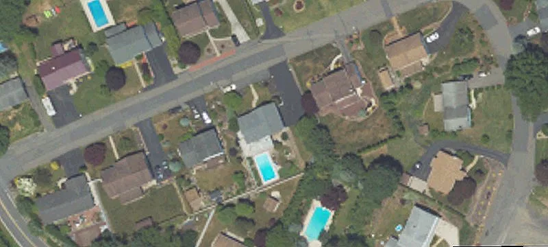 8 Deer Park Dr