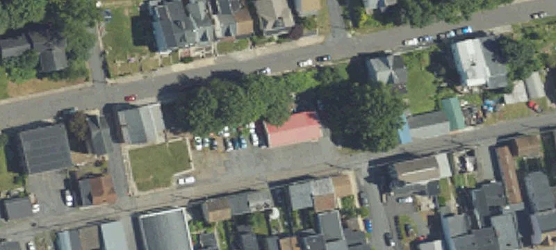 1301 Walnut St