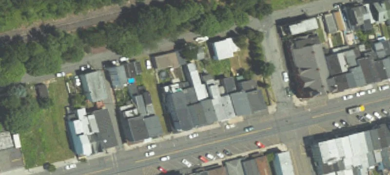 321 Ctr St