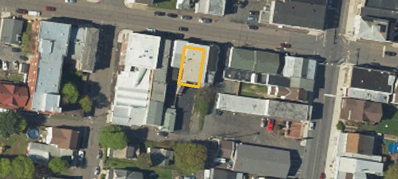 28 Blaine St