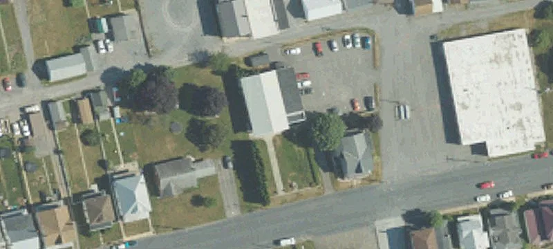 1008 Maple St
