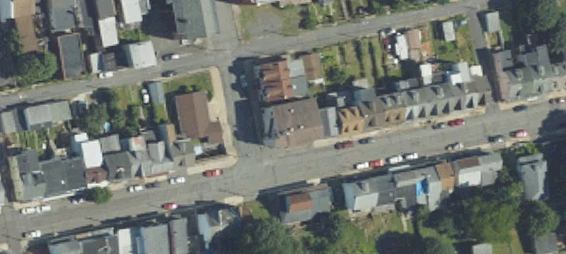 638 Walnut St