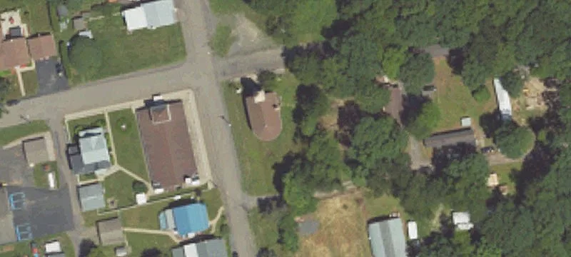 18 Oak St