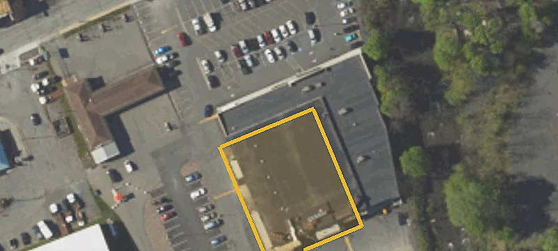 210 Cedar St