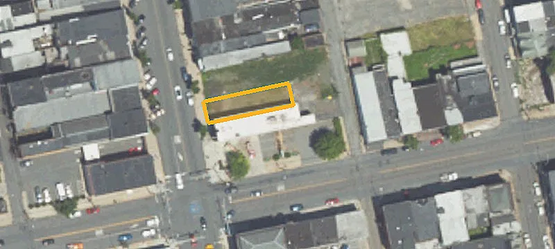 7 Main St