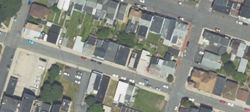 216 Lewis St