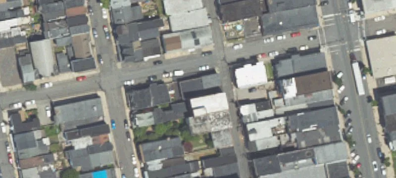 28 Lloyd St