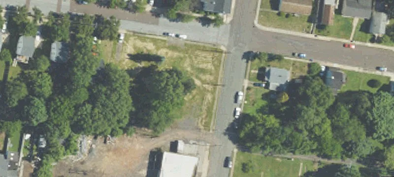 650 Lincoln Ave