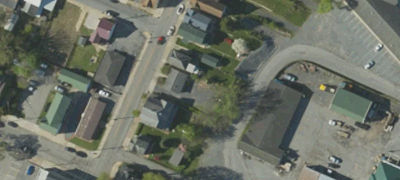 310 2nd St