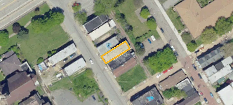 326 Helen St