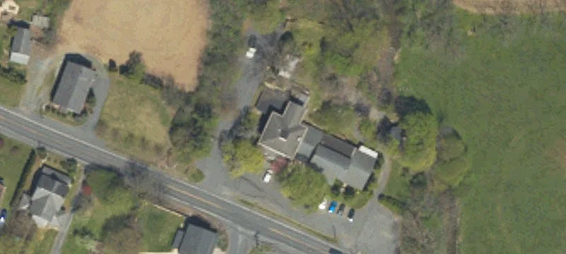 6916 Weaversville Rd
