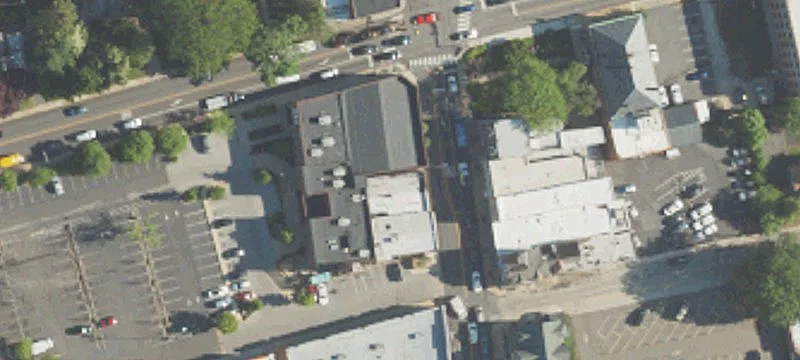 10 Lansdowne Ave