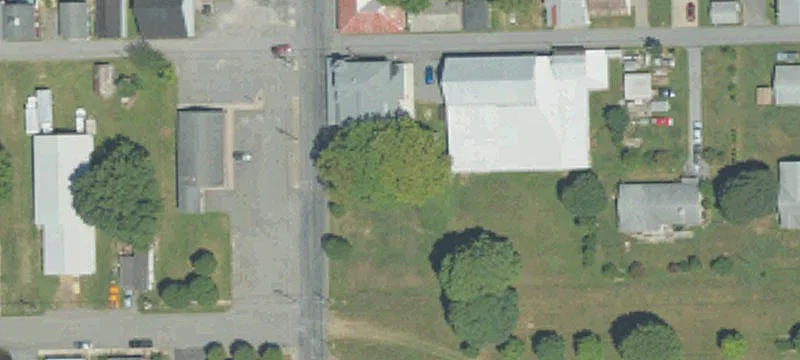 101 Ctr St
