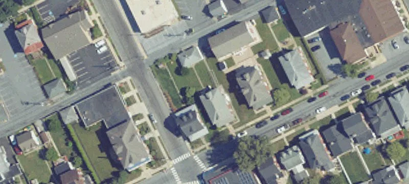 233 Caracas Ave