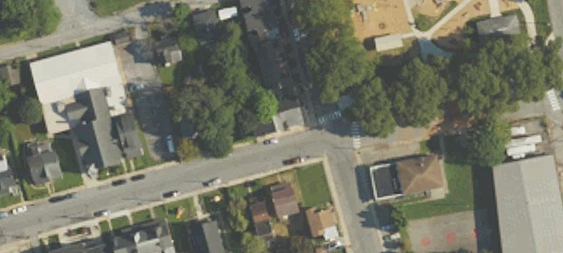 102 9th Ave