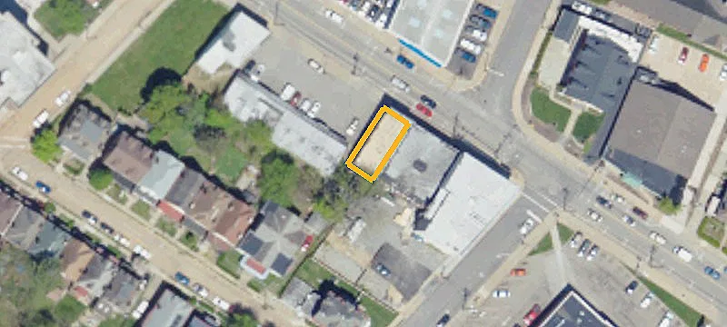 411 Lincoln Ave