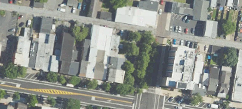 449 High St