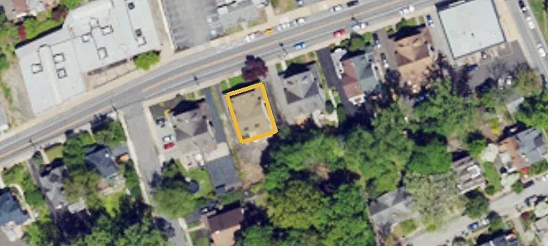 124 Greenwood Ave