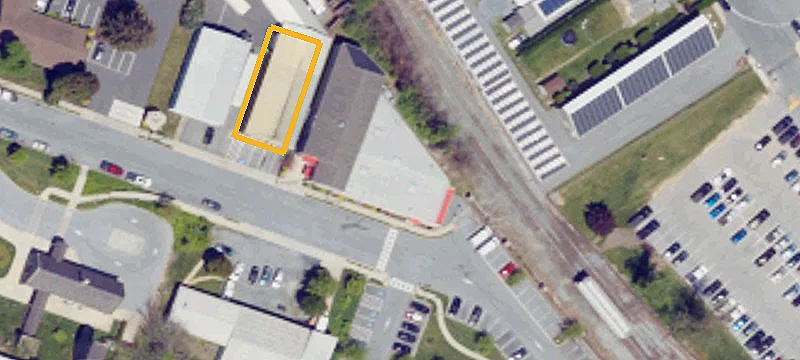 95 Wilson Ave