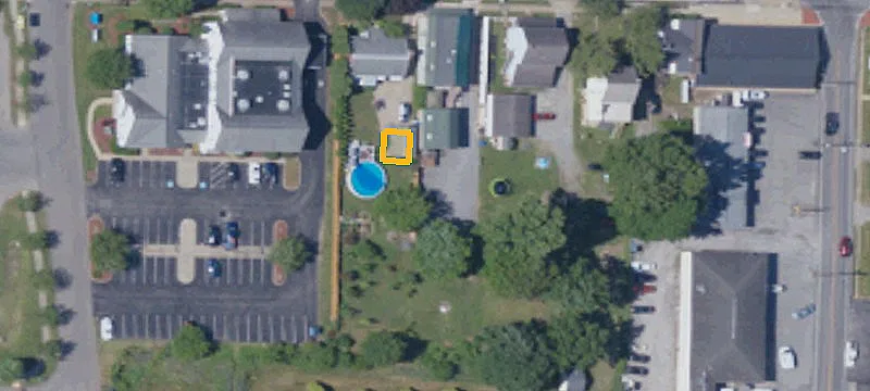 319 Main St