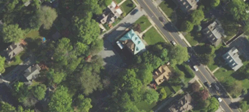 318 Lansdowne Ave