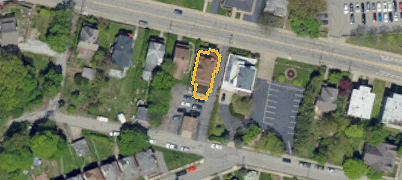 2945 Chartiers Ave