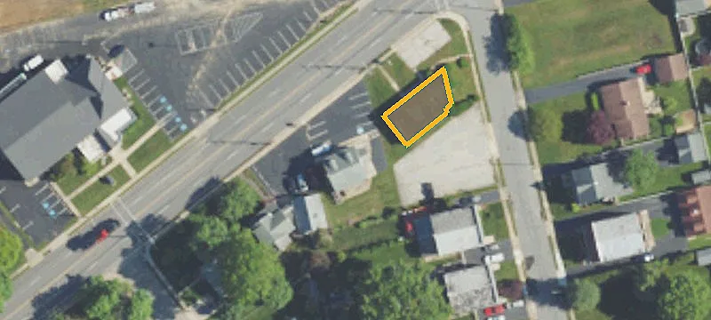1112 Macdade Blvd