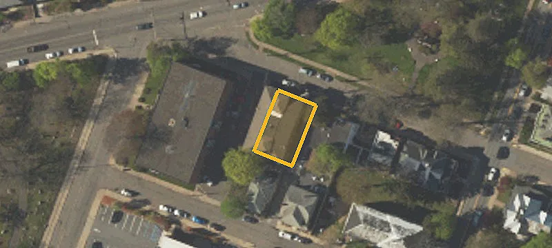 222 Fern St