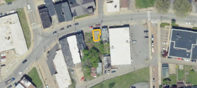 901 Chartiers Ave