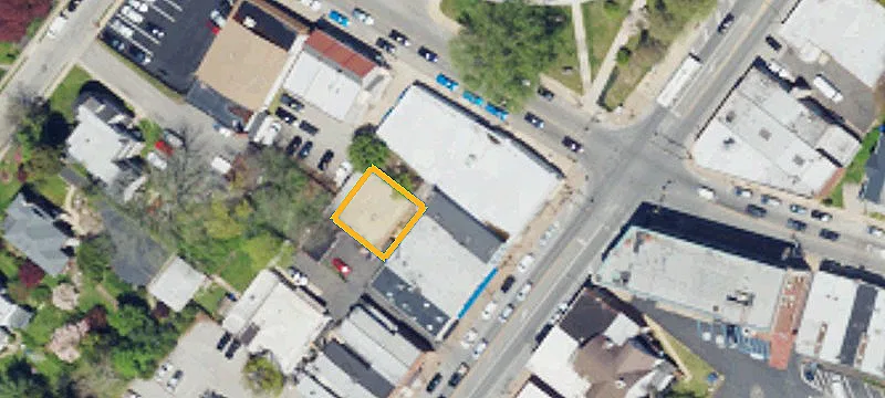 106 Easton Rd