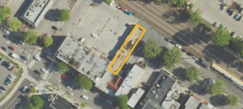 47 Lancaster Ave