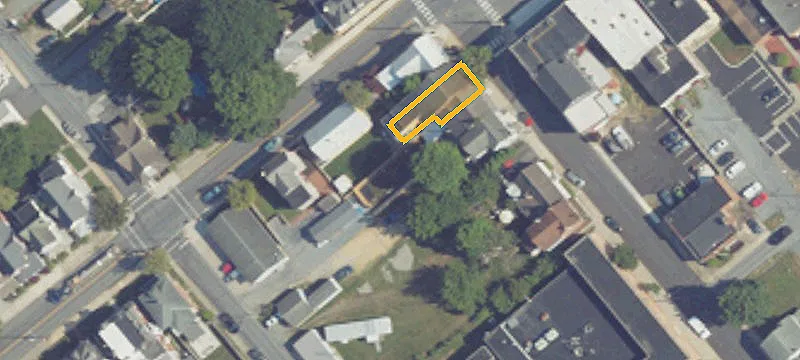8 Charlotte St