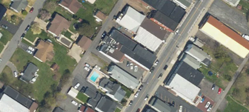 727 Main St