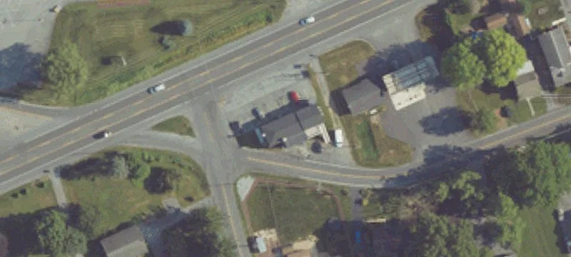 494 Lincoln Ave