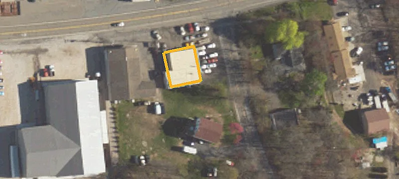 21 Foster Ave
