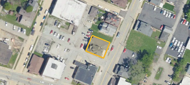 11 Chestnut St