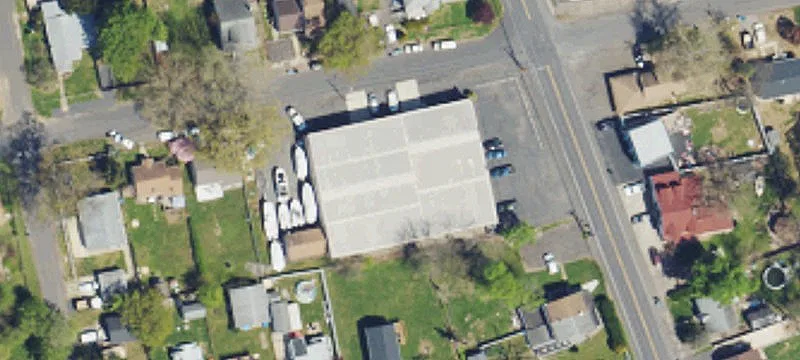 300 Cedar Ave