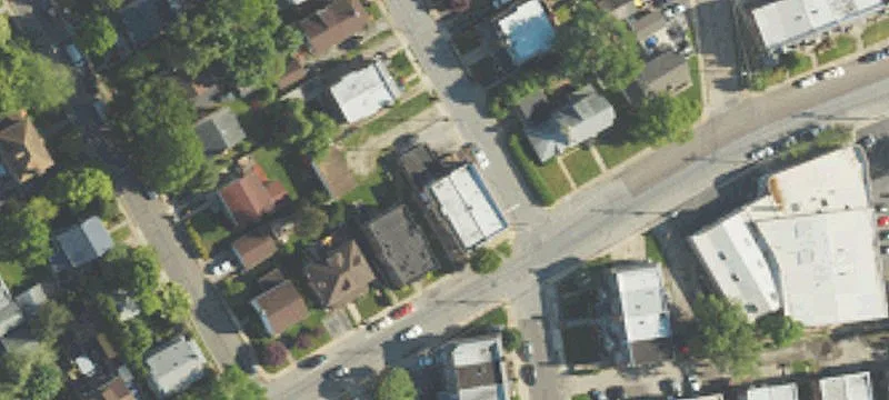 139 Plumstead Ave