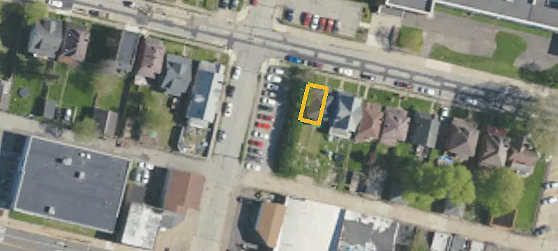 Waddell Ave
