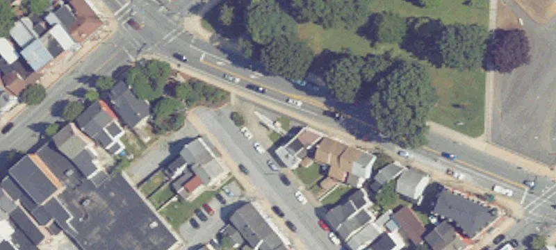 14 Lancaster Ave