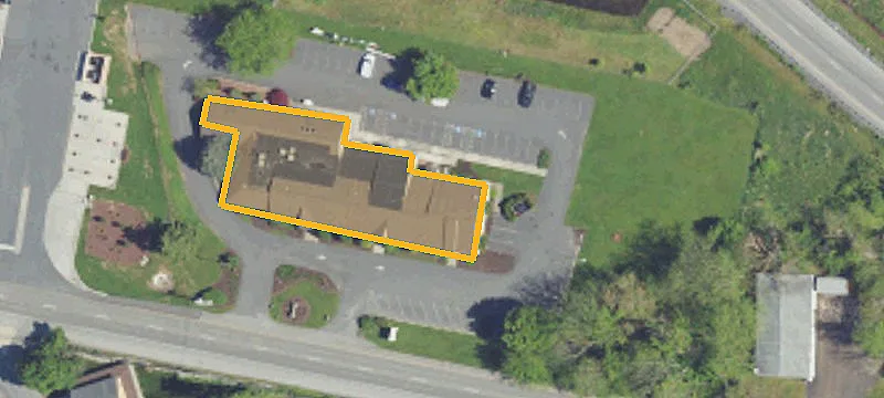 5275 Lincoln Hwy