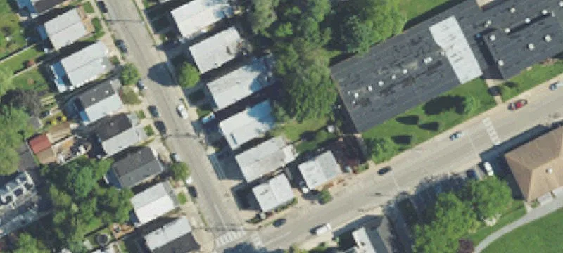 907 Saville Ave