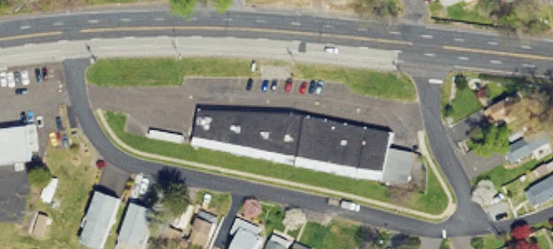 1223 Lincoln Hwy