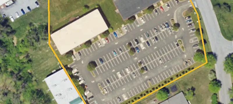 100 Dickinson Dr