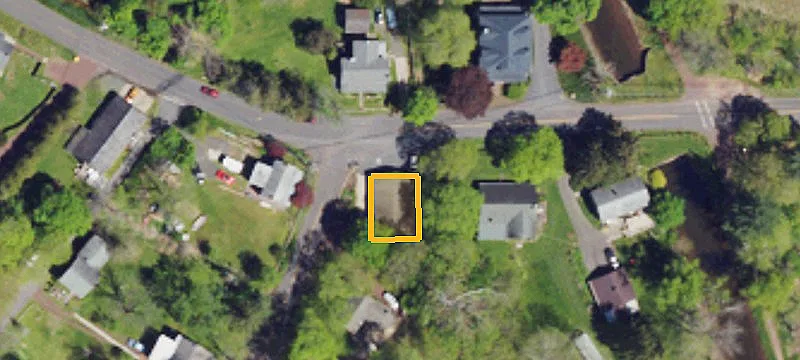 39 Headquarters Rd