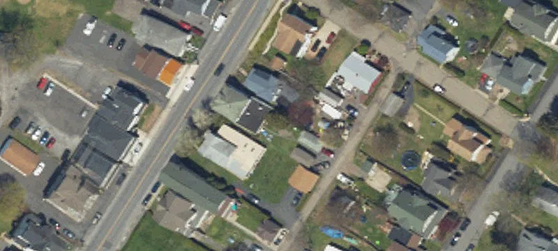 826 Main St
