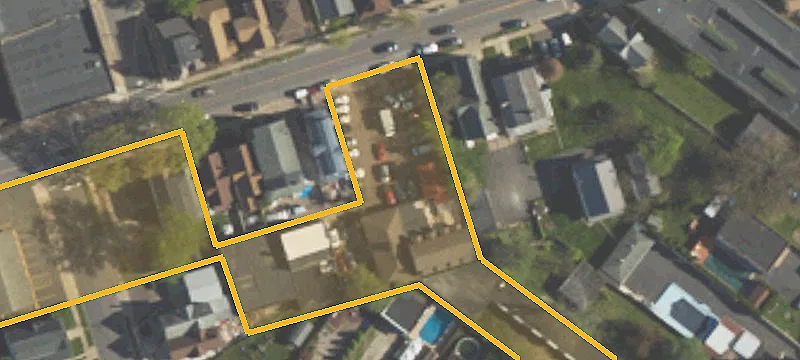 282 Carey Ave