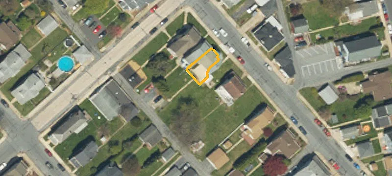 110 3rd St